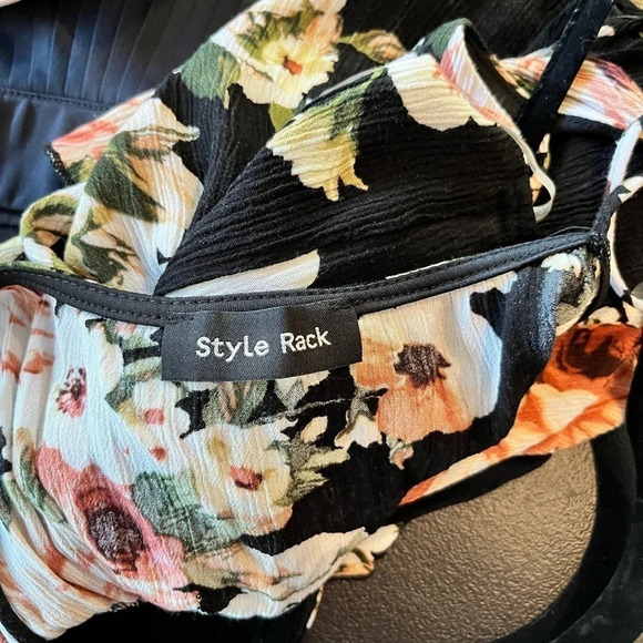 ~Style~ Rack Dress - Small - Picture 5 of 5